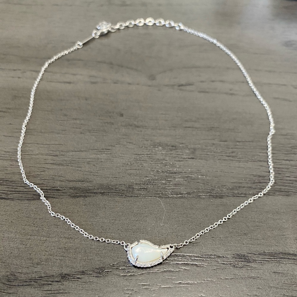Kendra Scott Temple Silver Pendant Necklace